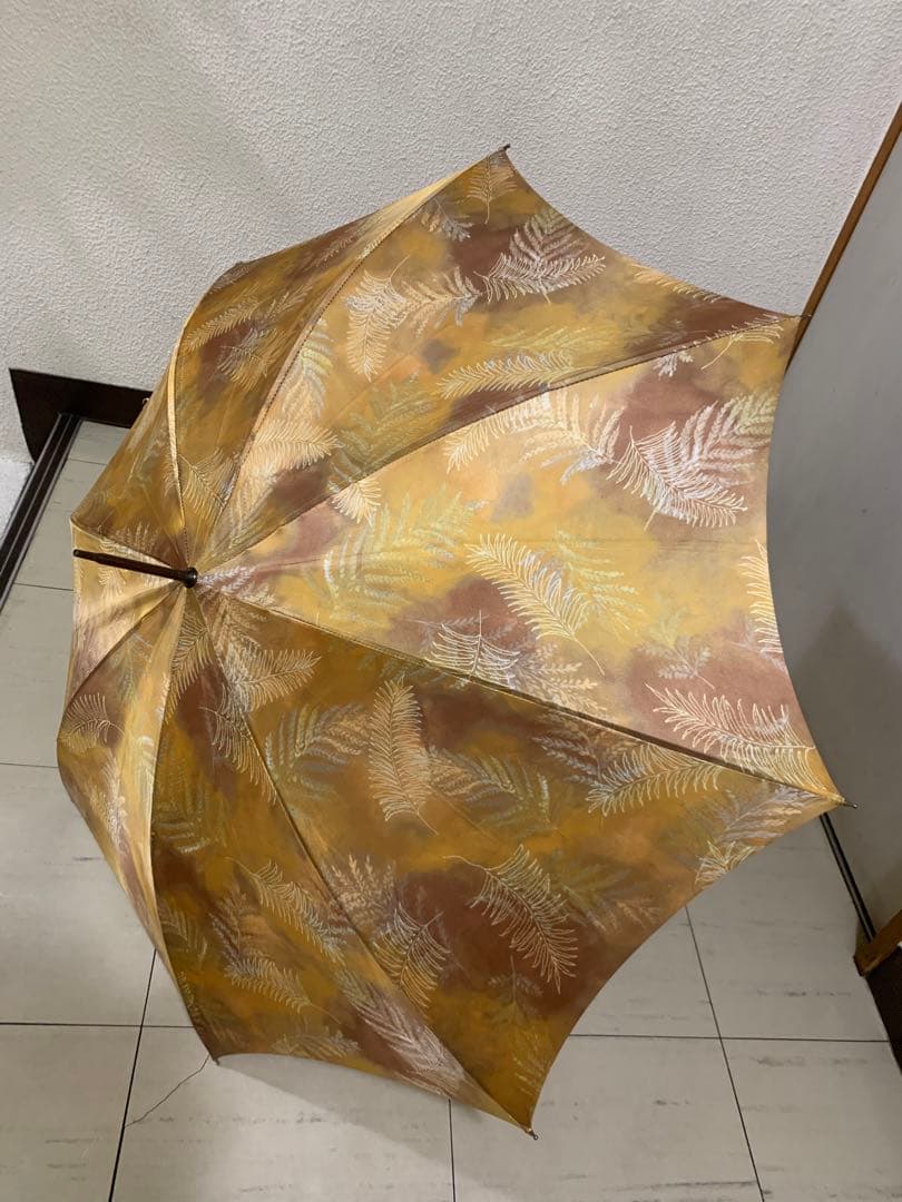 レア美品王室御用達イギリス製FOX社長傘雨傘ゴールド系植物柄フサ付き上品な傘