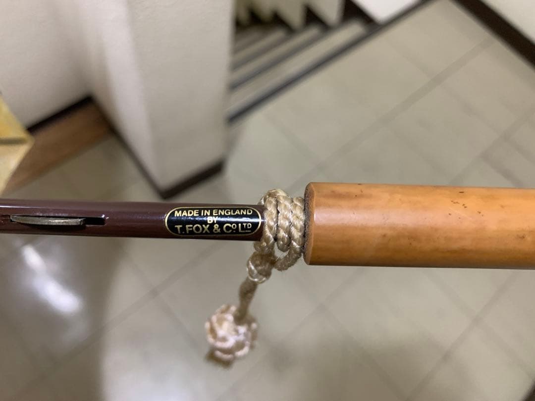 レア美品王室御用達イギリス製FOX社長傘雨傘ゴールド系植物柄フサ付き上品な傘