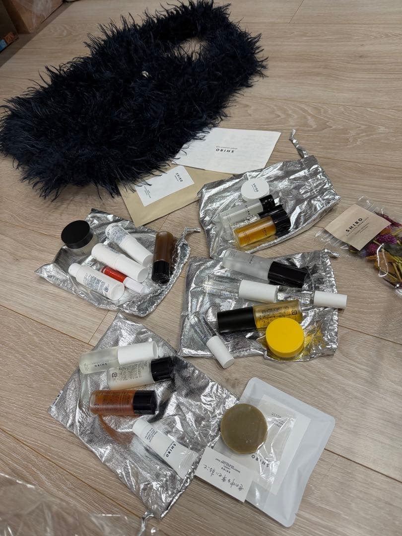 SHIRO アドベントカレンダー2025＆フェイクファーバッグ