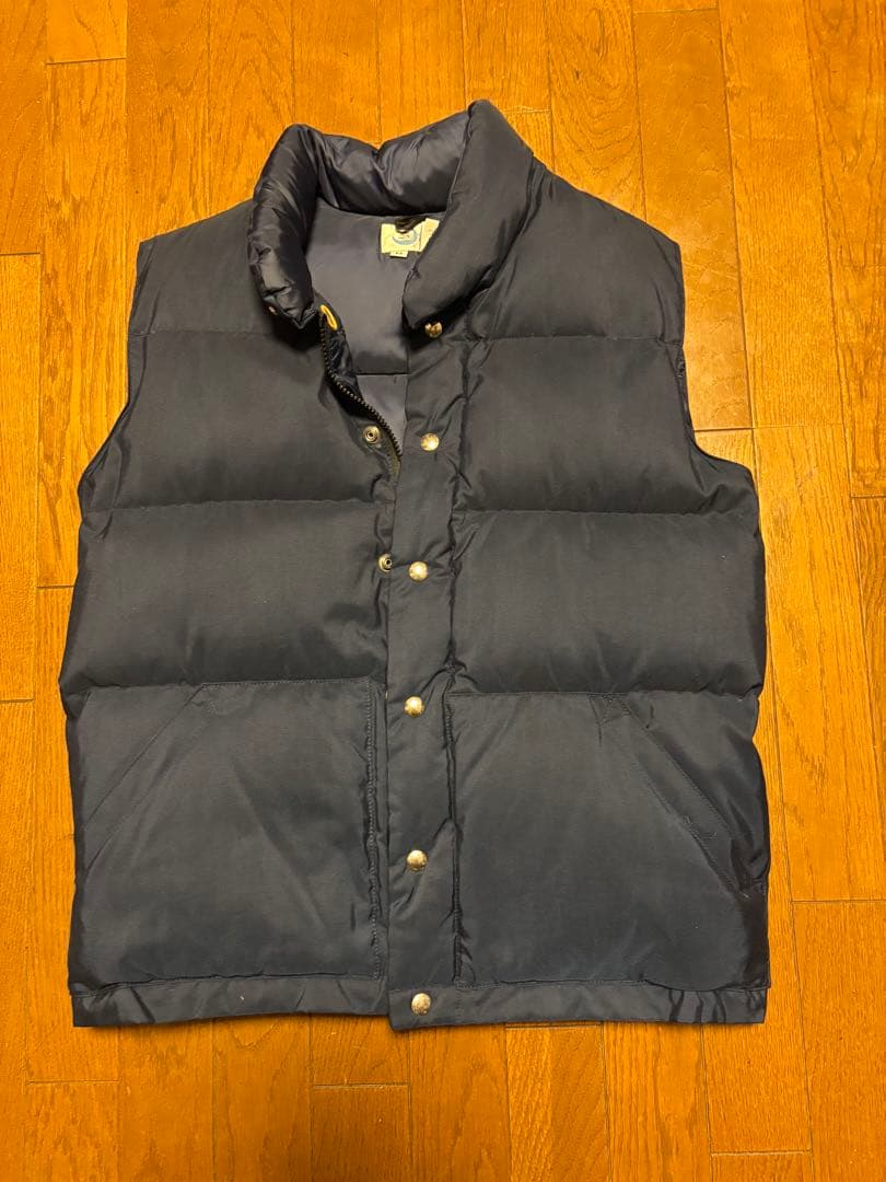 クレセントダウンワークス ダウンベスト M