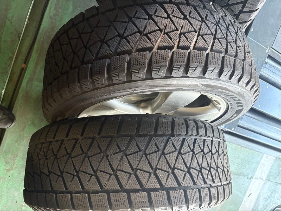 送料無料　ベンツ純正ホイール　スタッドレタイヤ　255/50R19 Mクラスなど