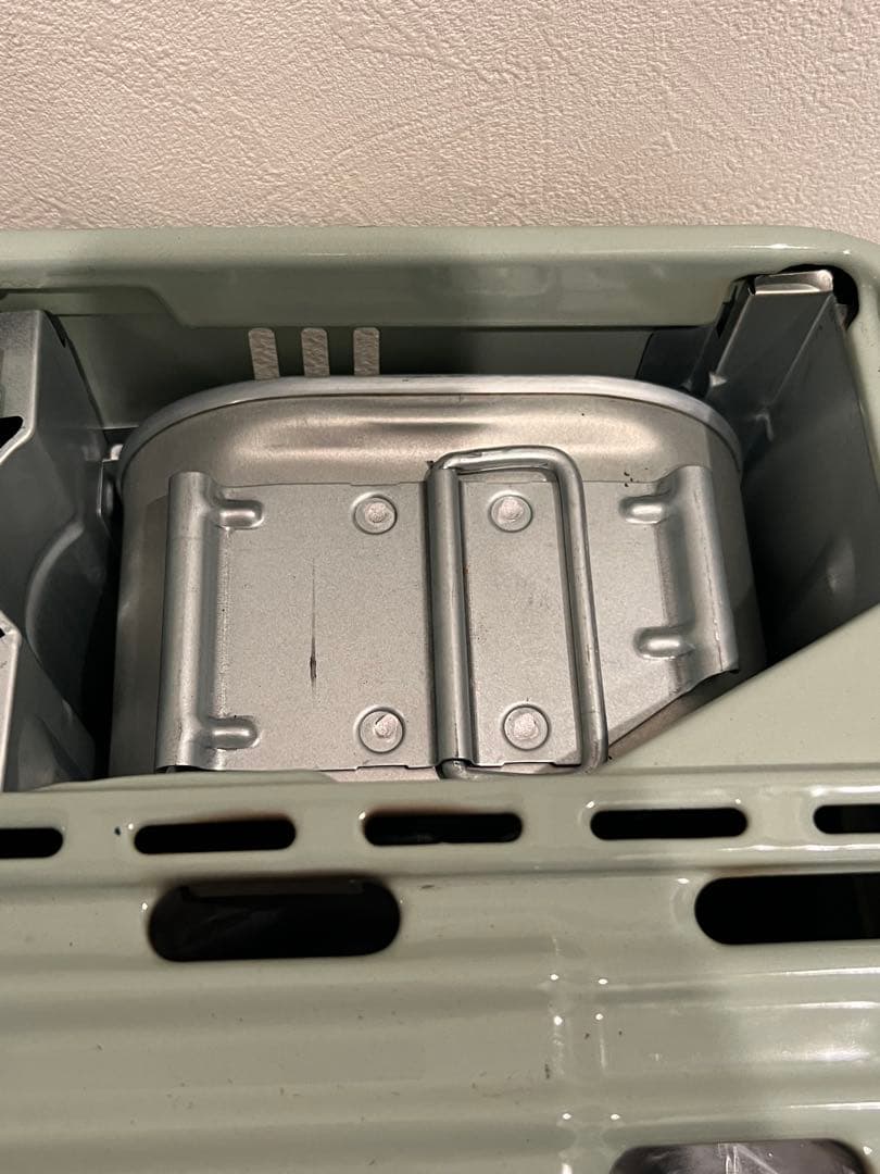 K アラジン 石油ストーブ CAP-U2801 グリーン／2023年購入