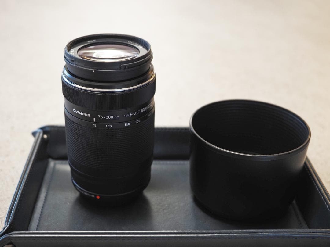 美品 オリンパス 75-300mm F4.8-6.7 II