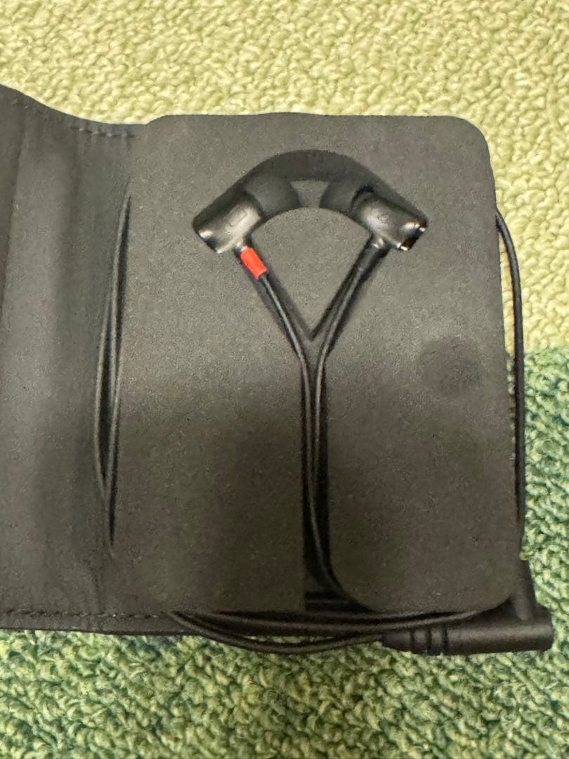 【mamaちゃん】【値下げ】Sennheiser IE800 S