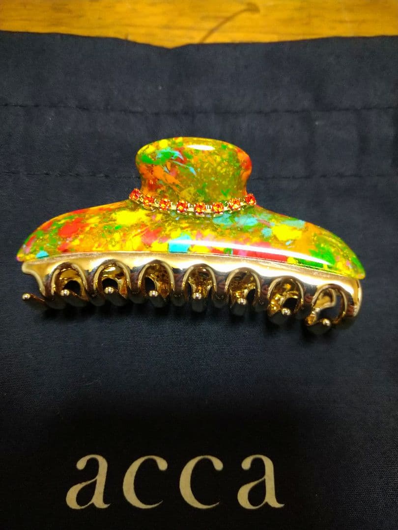 acca カラフル ヘアクリップ