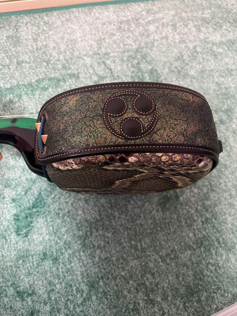 三線本体 ヘビ皮 沖縄本島黒木マカビ型 強化張り 本格 当時24万