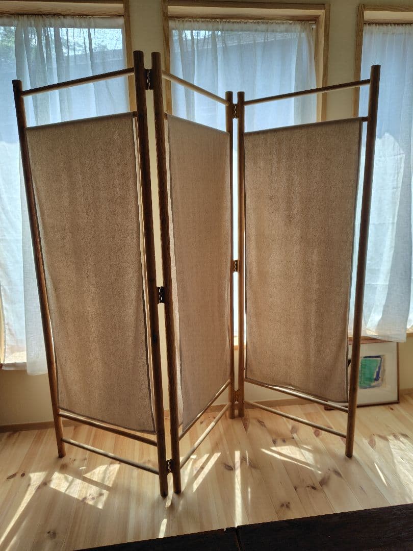 木製折りたたみパーテーション