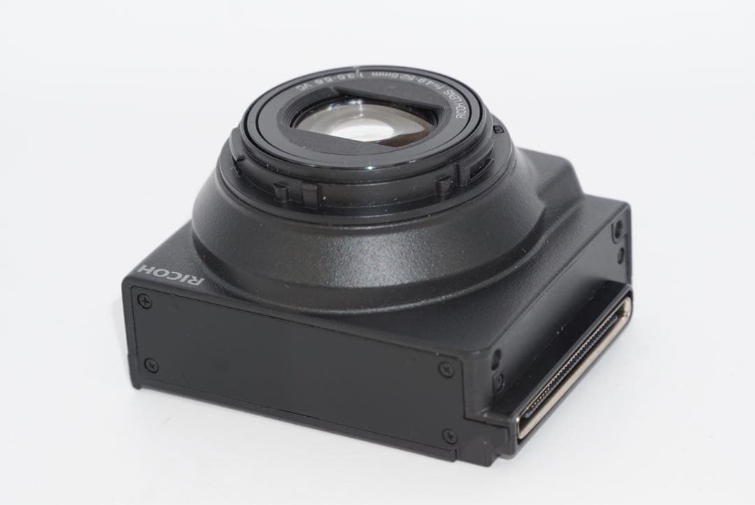 RICOH 28-300m 単焦点レンズ