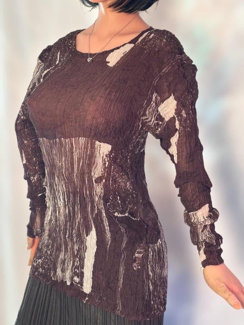 [希少] ISSEY MIYAKE しわプリーツ マーブルブラウントップス