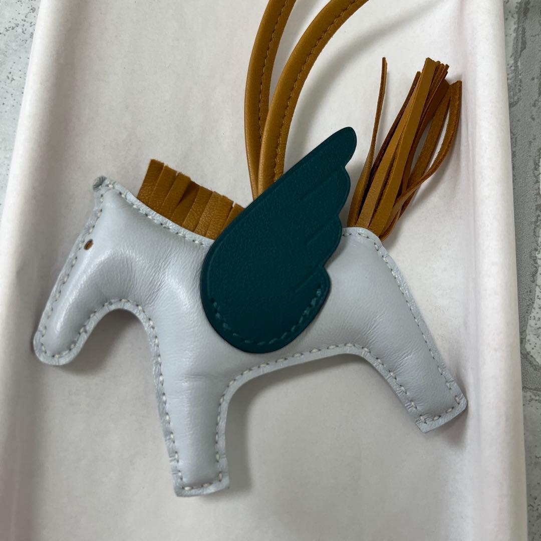 [美品]エルメス　HERMRS ペガサスPM ロデオ　チャーム