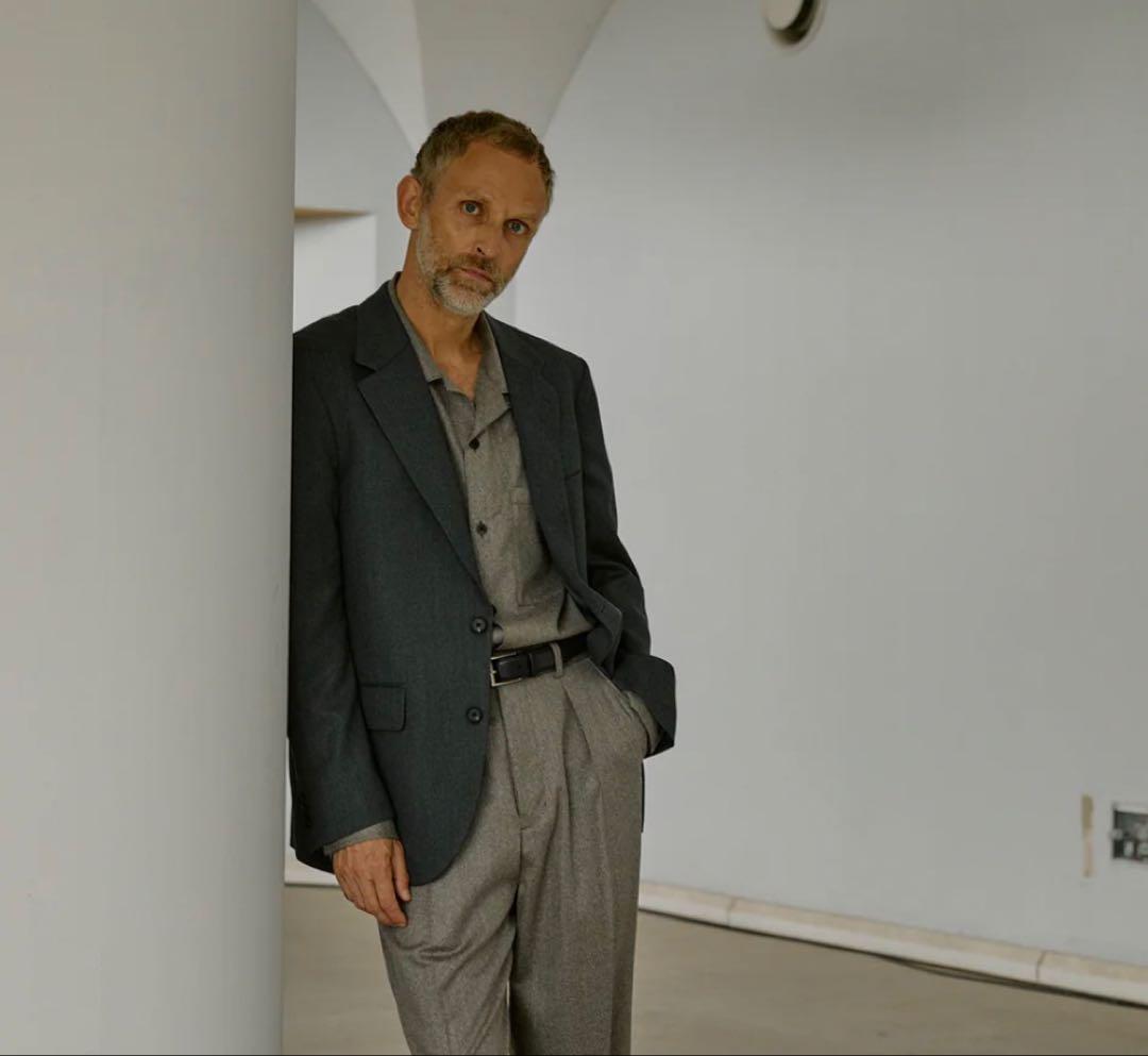 CornierコルニエSuper130’sWORSTED WOOL セットアップ