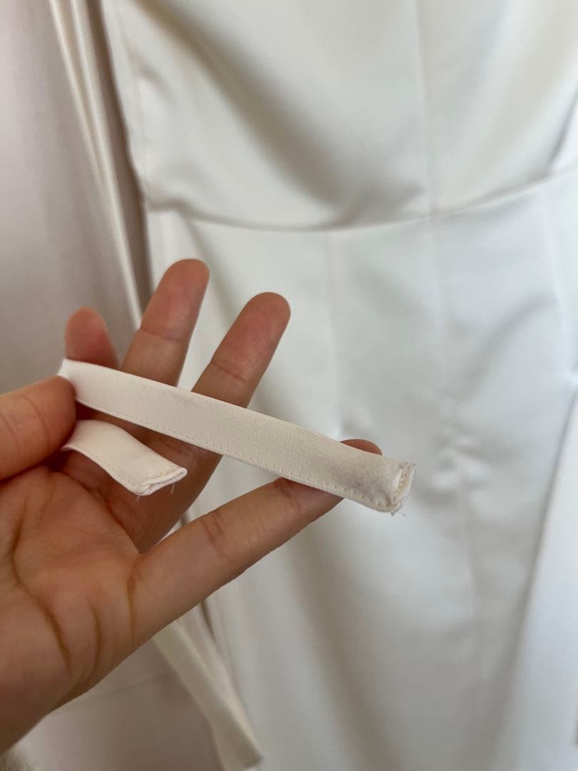 kaene サテンリボンドレス