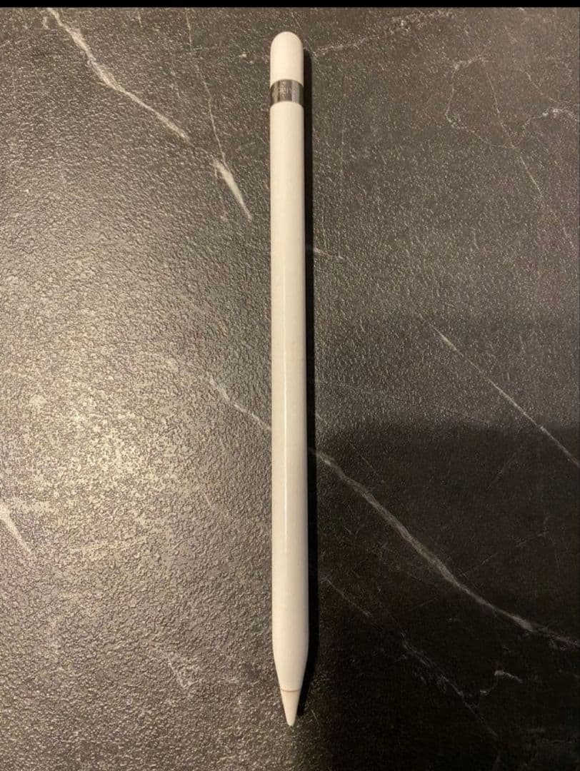 Apple iPad 第6世代 シルバー　32GB　apple pencil付き