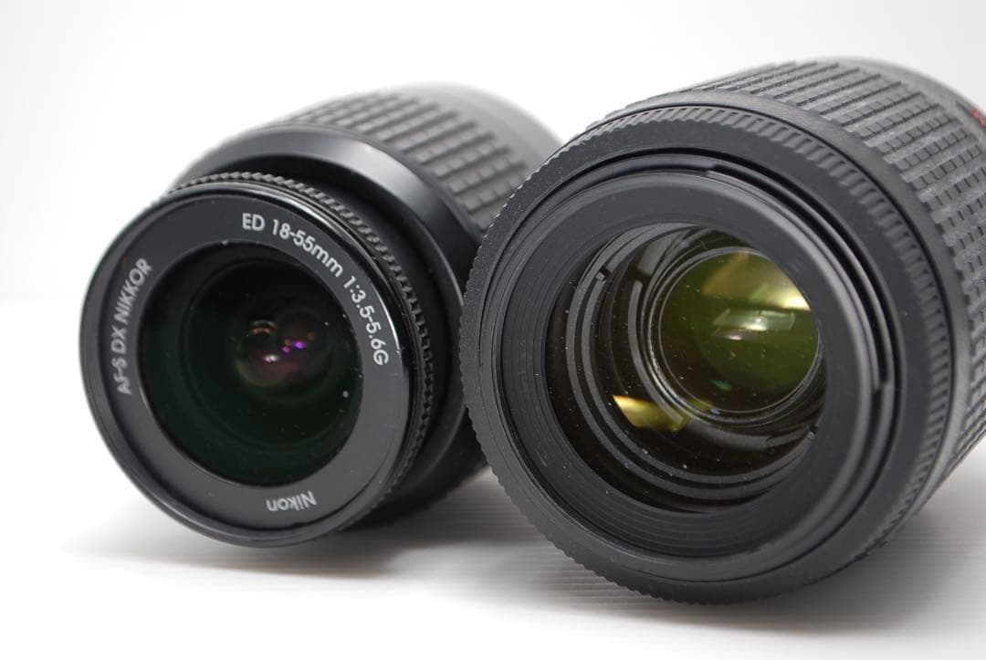 ❤️Nikon D3000❤️ダブルレンズセット 高画質 美品 望遠レンズ付き