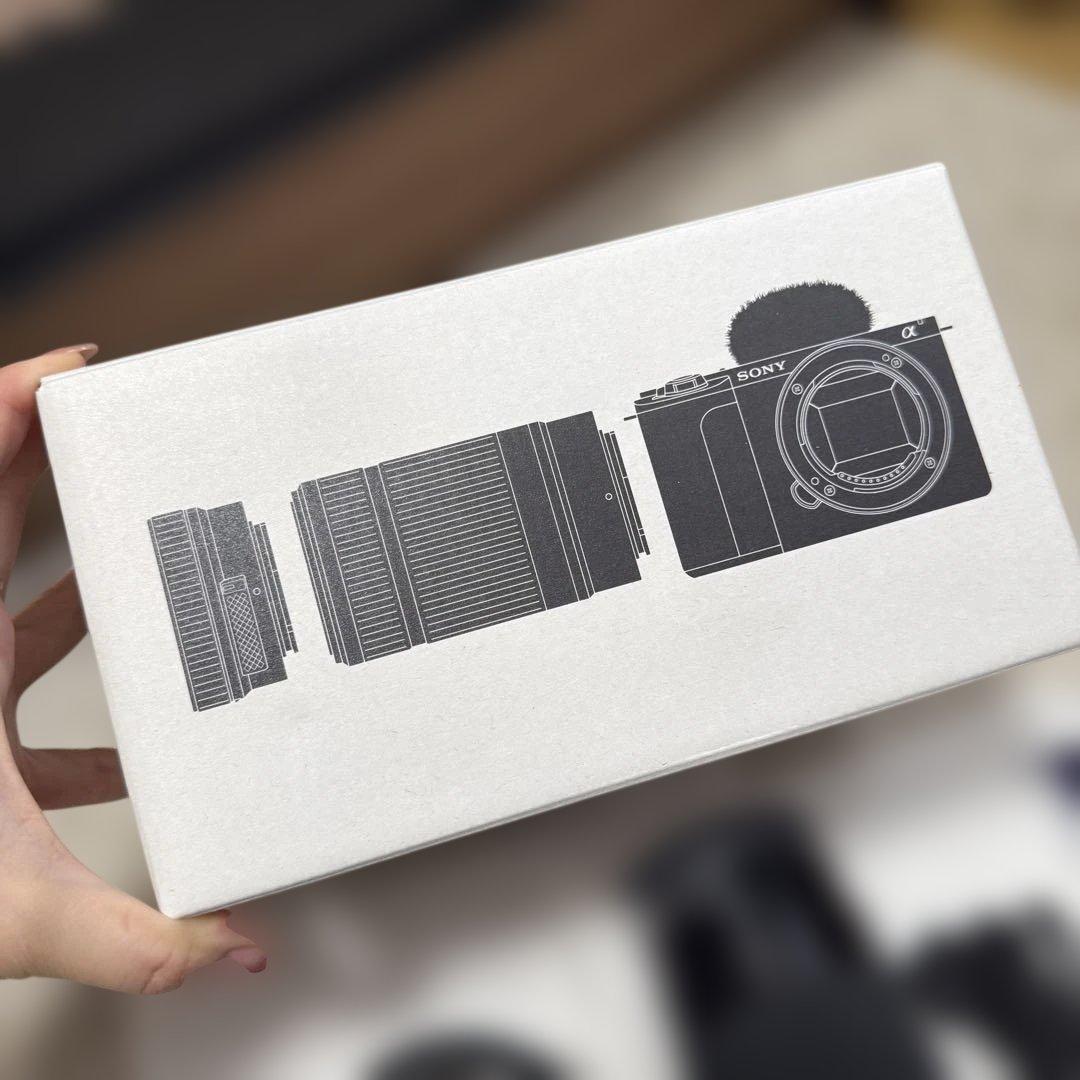 【極美品】SONY ZV-E10 II　ダブルズームレンズキット　ブラック