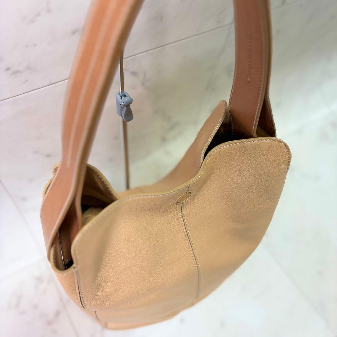 TOD'S トッズ ハンドバッグ レザー ベージュブラウン 肩掛け トートバッグ