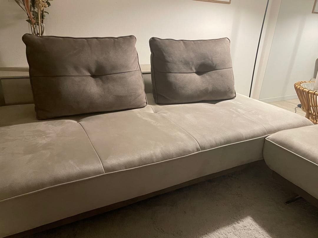 引越しセール中@Meg アルフレードソファ&オットマン&背もたれ2個