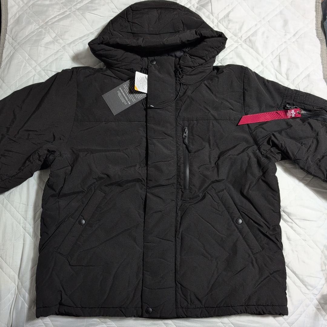 新品　アルファ インダストリーズ　アバランチジャケット 防寒　保温