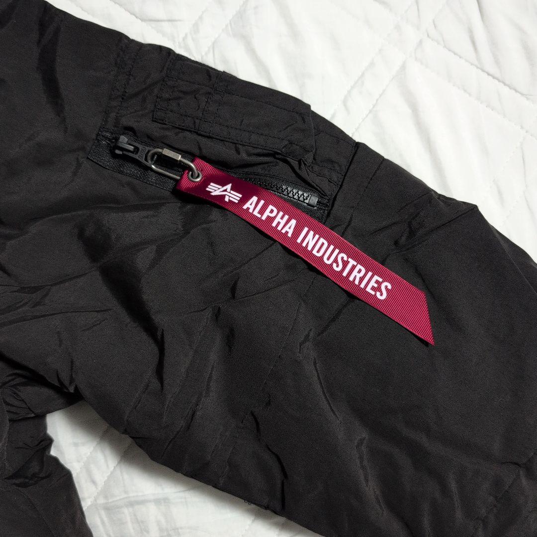 新品　アルファ インダストリーズ　アバランチジャケット 防寒　保温