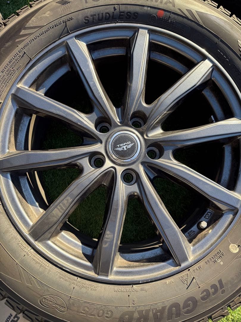 M*J様 タイヤホイールセット225/60R17