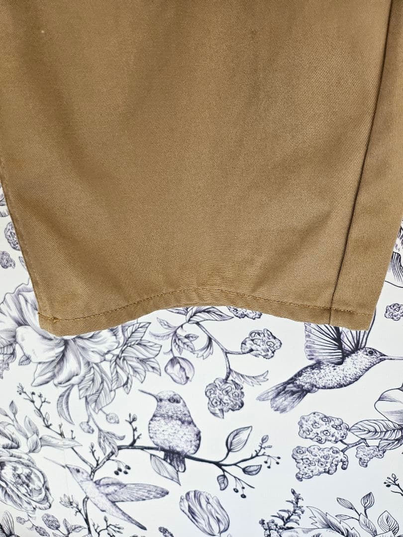 カレンソロジーの名品“チノカーヴィーパンツ 38