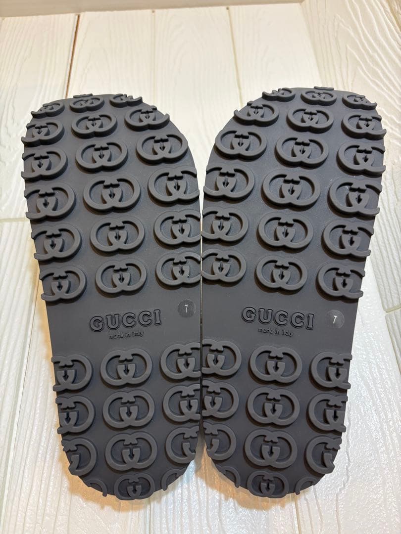 GUCCI 未使用インターロッキング　ブラック スライドサンダル　サイズ7