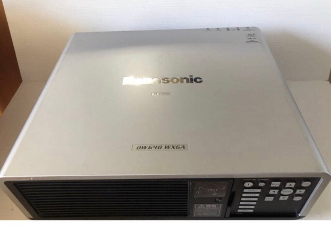 Panasonic PT-DW640LS ★6000ルーメン ランプ使用少日本製