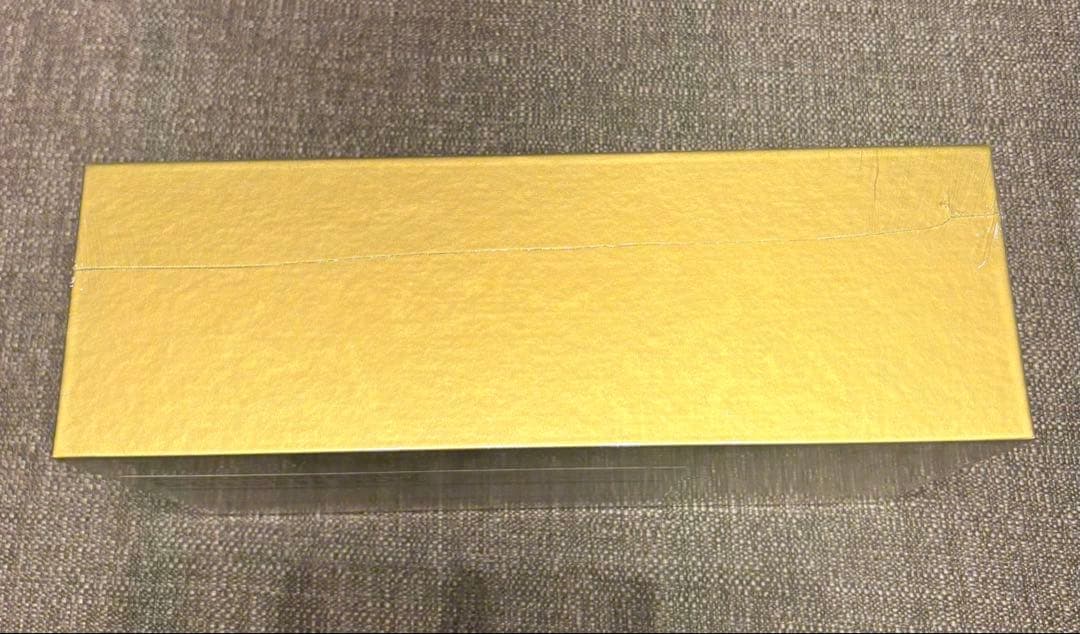 Amazon産 25th Anniversary Golden Box