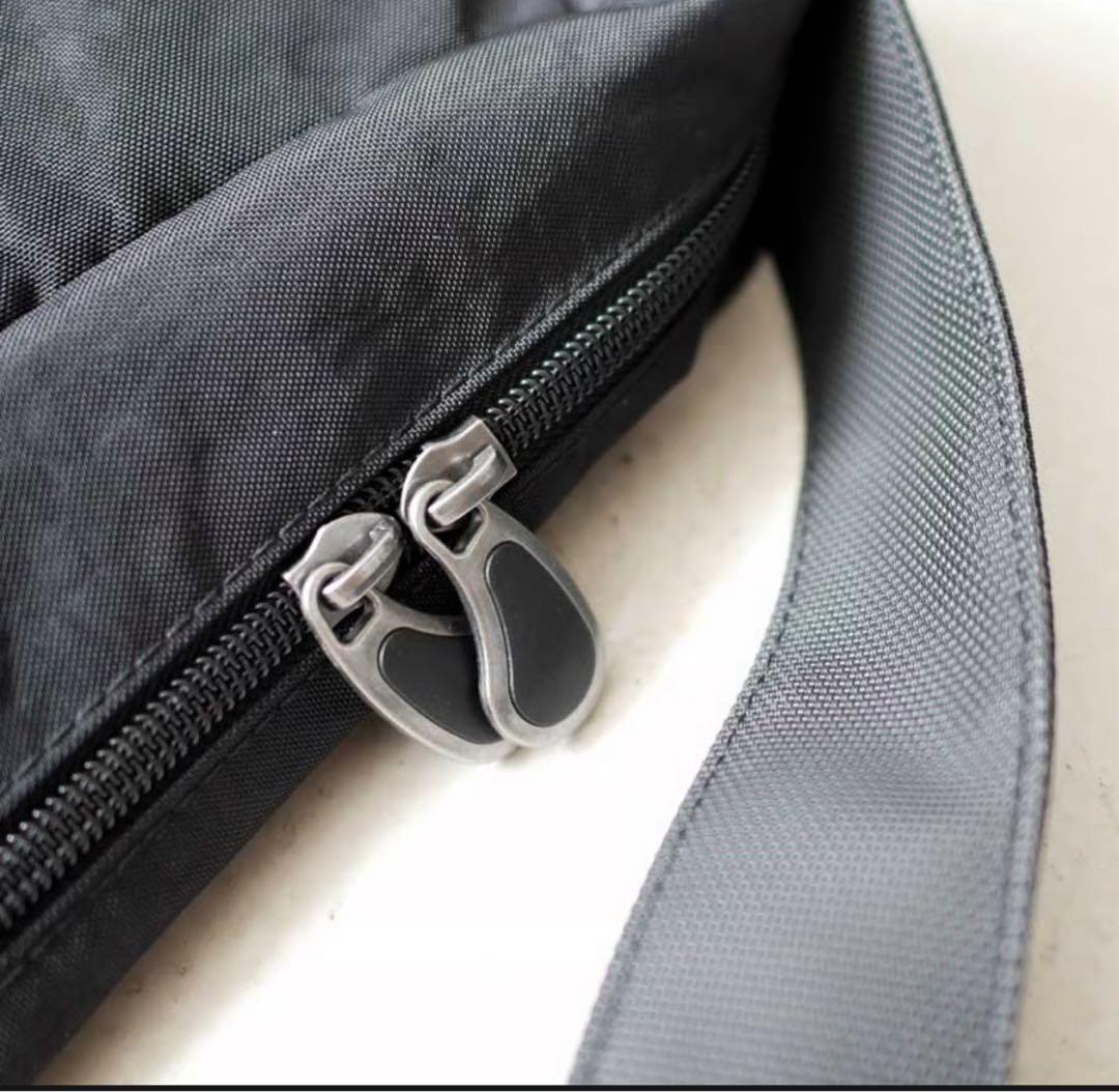 【ちっち様】テクスチャードナイロン Sサイズ ブラック　ヘルシーバックバッグ