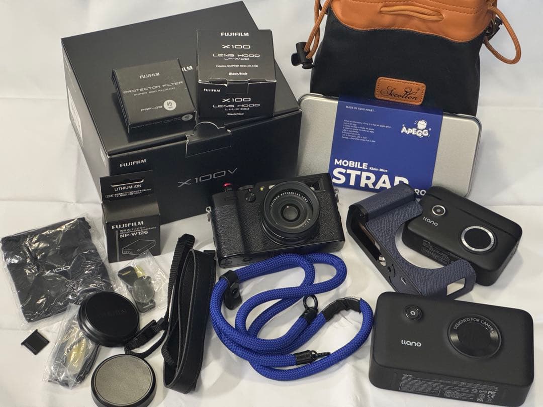アクセサリー多数！FUJIFILM X100V
