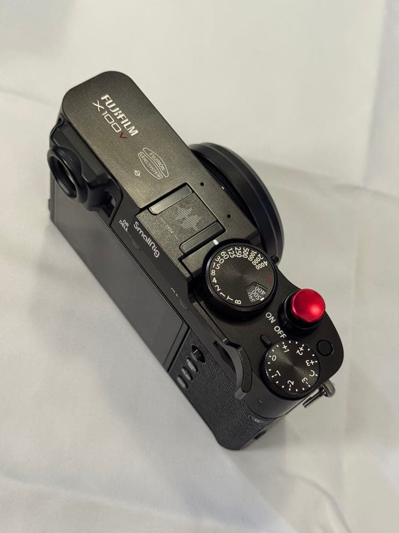 アクセサリー多数！FUJIFILM X100V