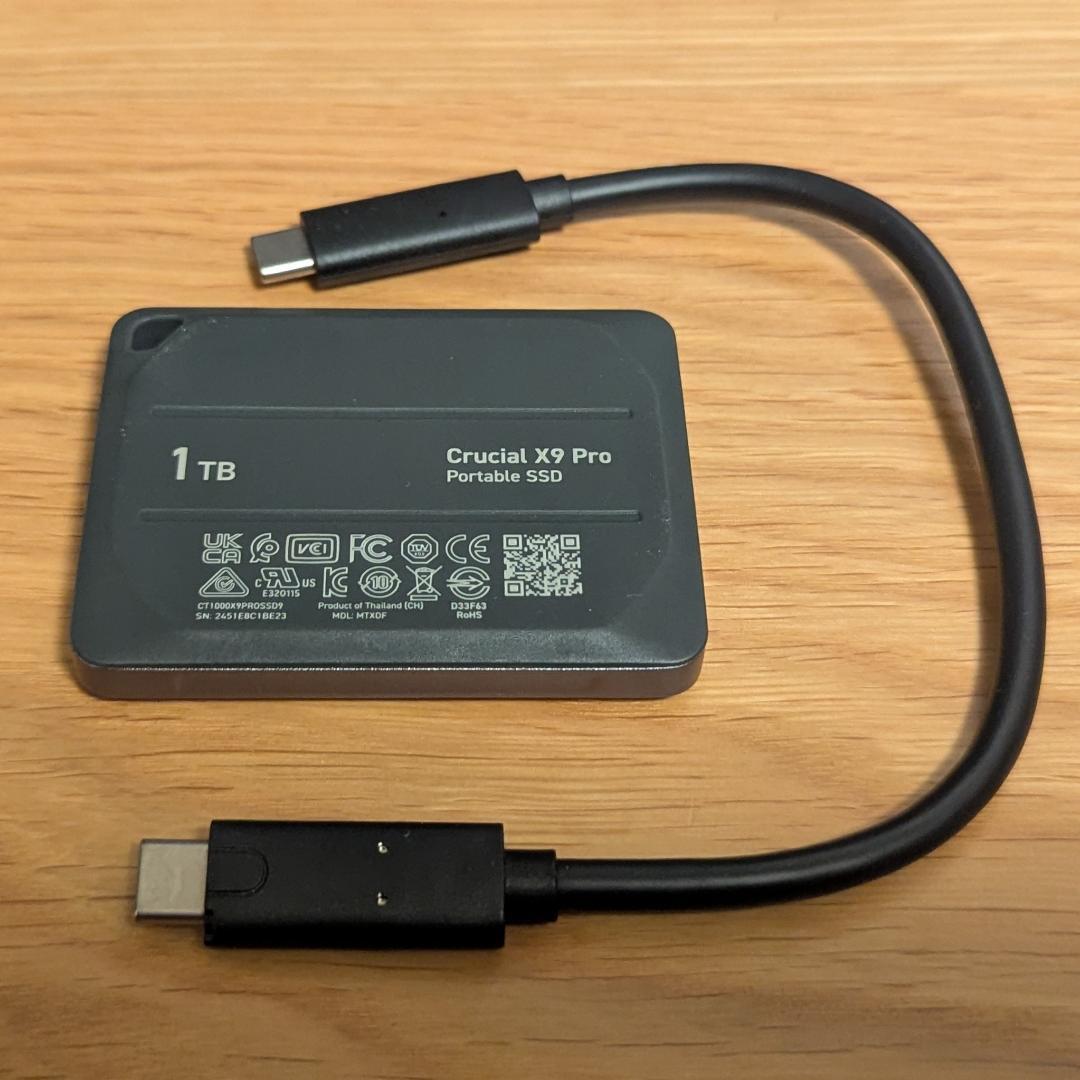 Crucial X9 Pro 1TB ポータブルSSD