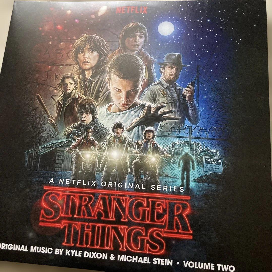 STRANGER THINGS レコード　サントラ