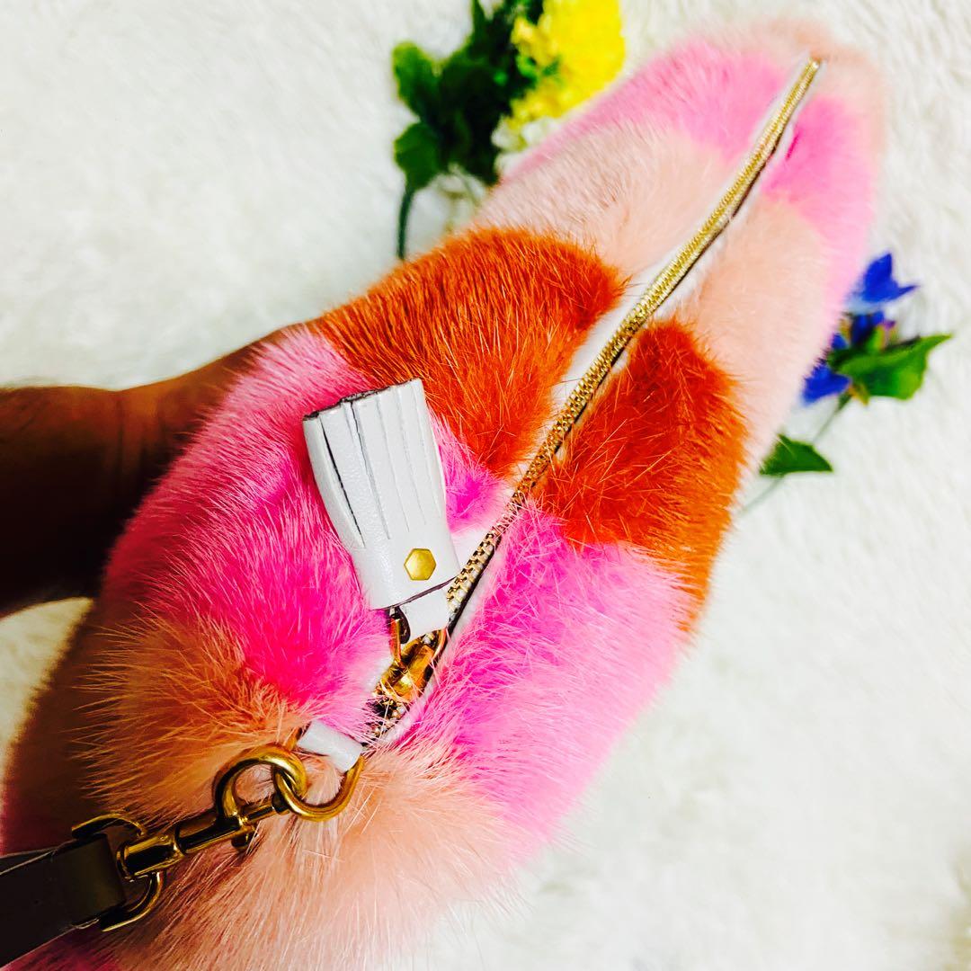 ANYA HINDMARCH✨アニヤハインドマーチ✨バッグ✨13万✨ミンクファー