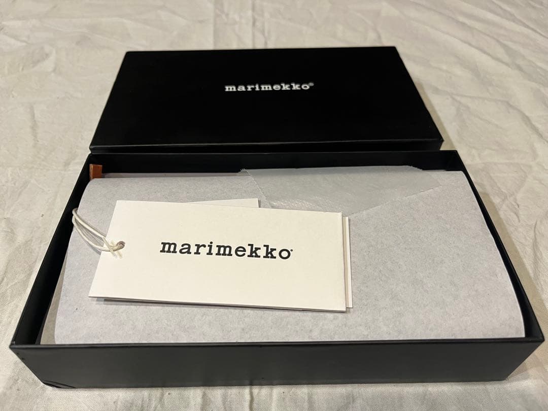 green roomさま専用【新品】marimekko 長財布　マリメッコ