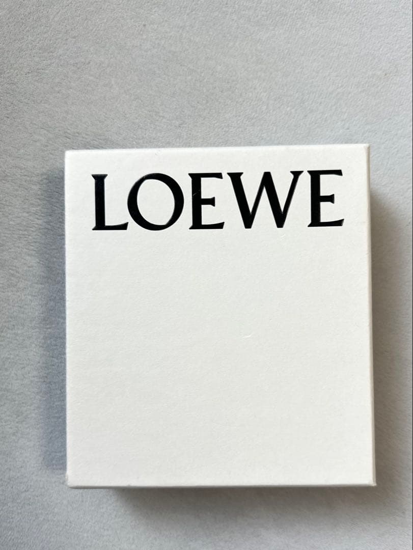LOEWE ブラウン レザー 名刺入れ　美品