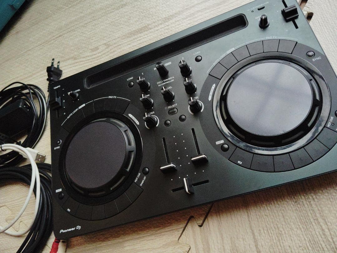 ※連休最終日値下げです※　Pioneer ddj-wego4　18年製