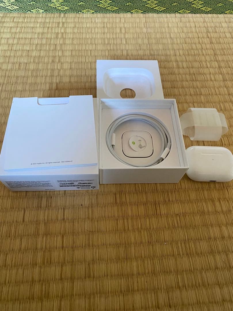 Apple AirPods Pro 本体　2021