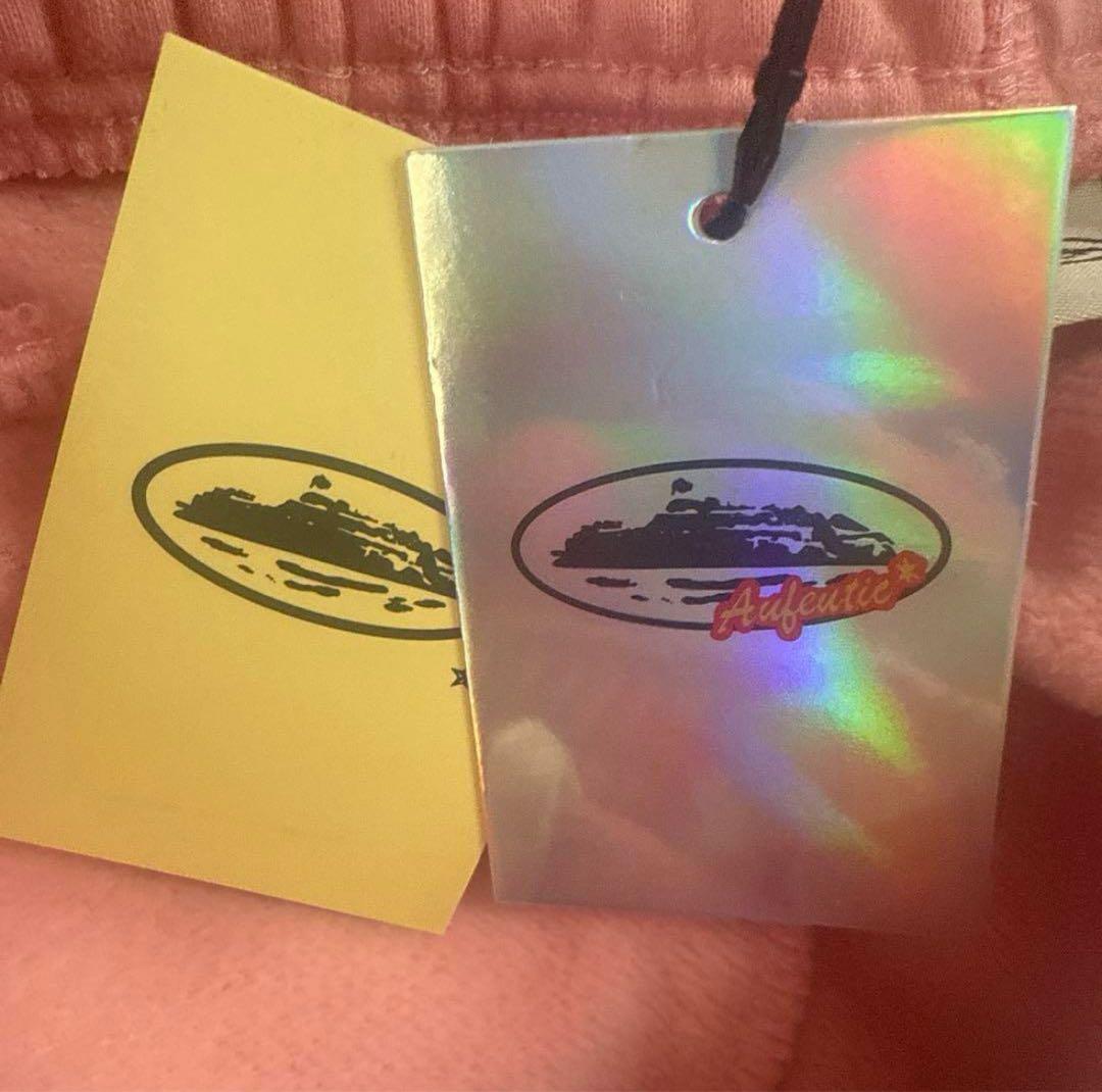 corteizピンクハーフパンツ