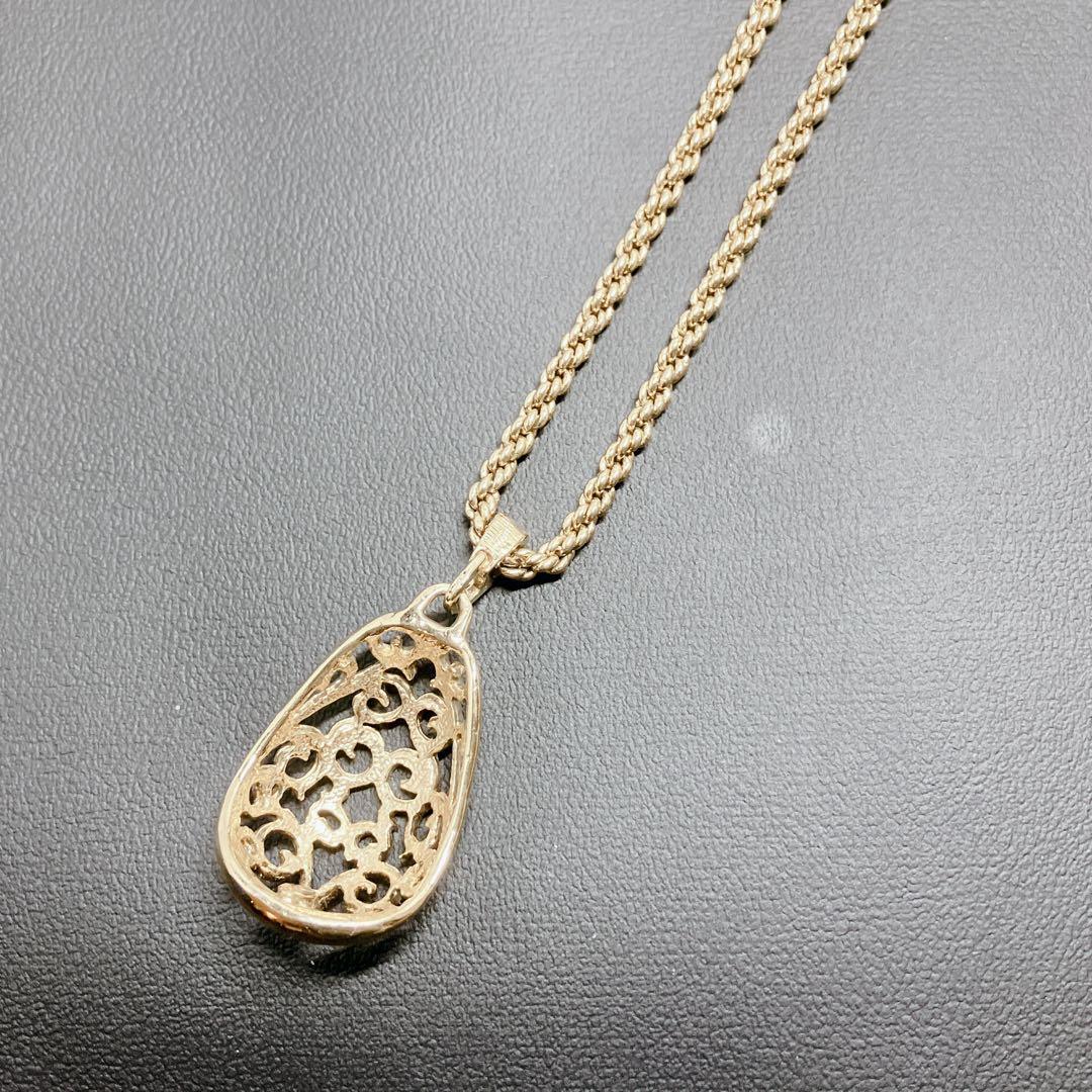 イヴサンローラン　ネックレス　しずく　ゴールド　透かし　YSL ティアドロップ