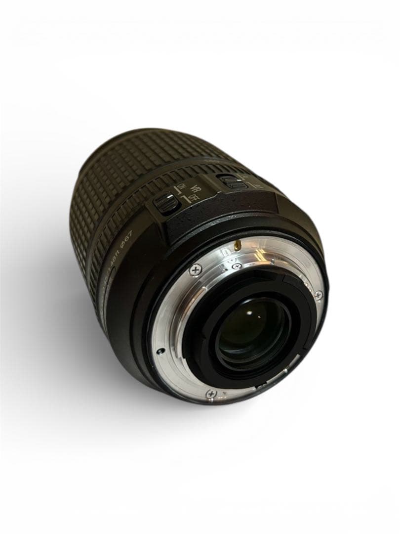 美品　Nikon DX 18-140mm f/3.5-5.6G ED VRレンズ