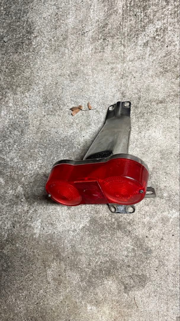 gt380ダブルテール土台付き純正キンタマ