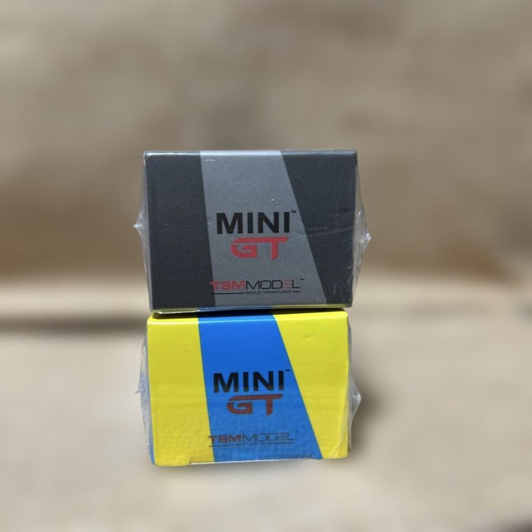 MINI GT LBWK Nissan GT-R 2台セット TSM MODEL
