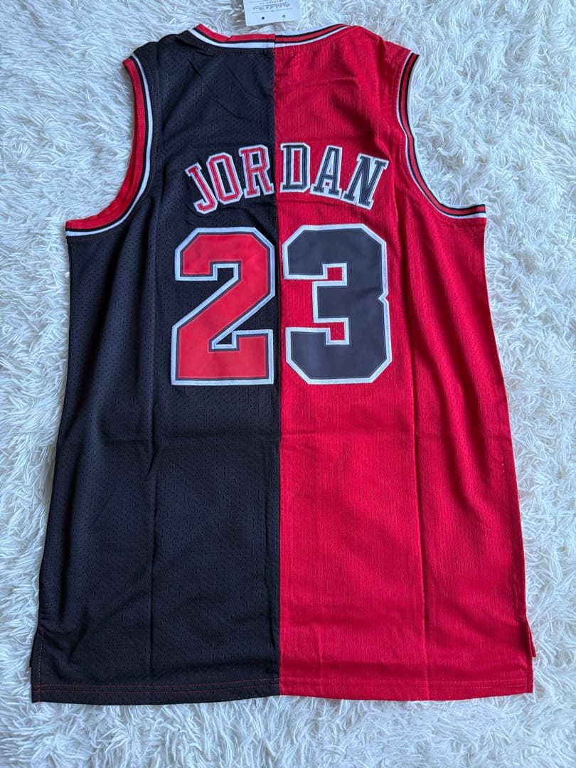 【新品】michelle&ness マイケルジョーダン　赤黒ハーフユニフォーム