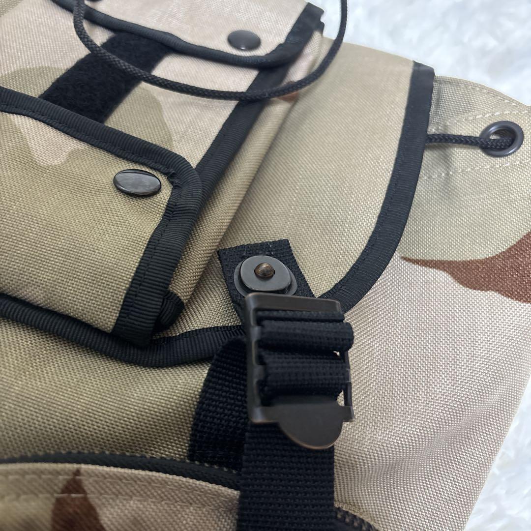 ラゲッジレーベル　迷彩　リュック　バックパック　収納多数　極美品　カモフラ