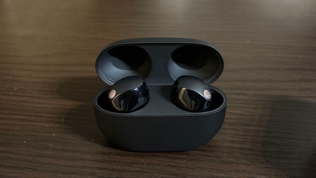 Sony wf1000xm5「カバーケース付き」