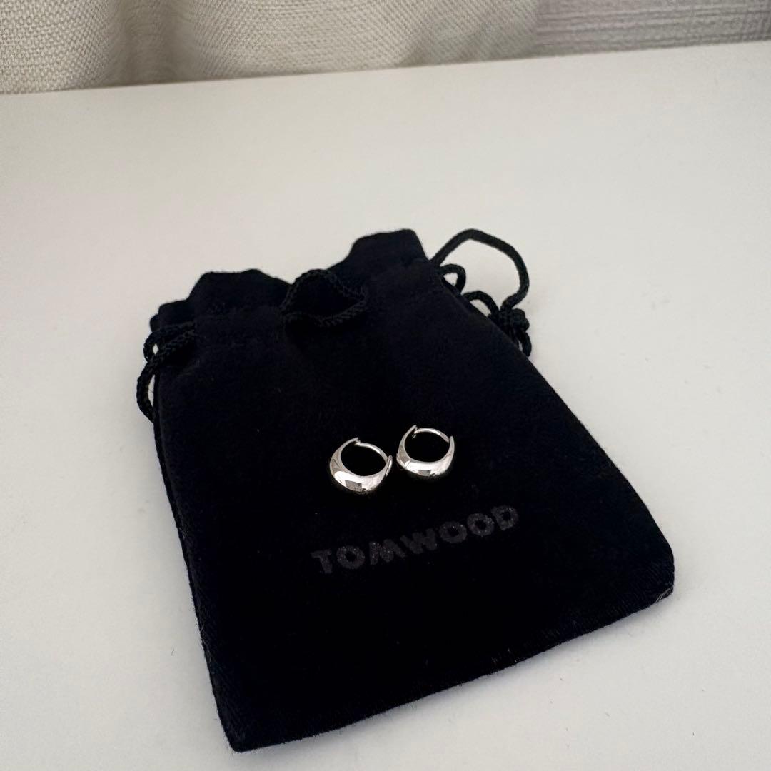 TOMWOOD Ice Huggies シルバー ピアス