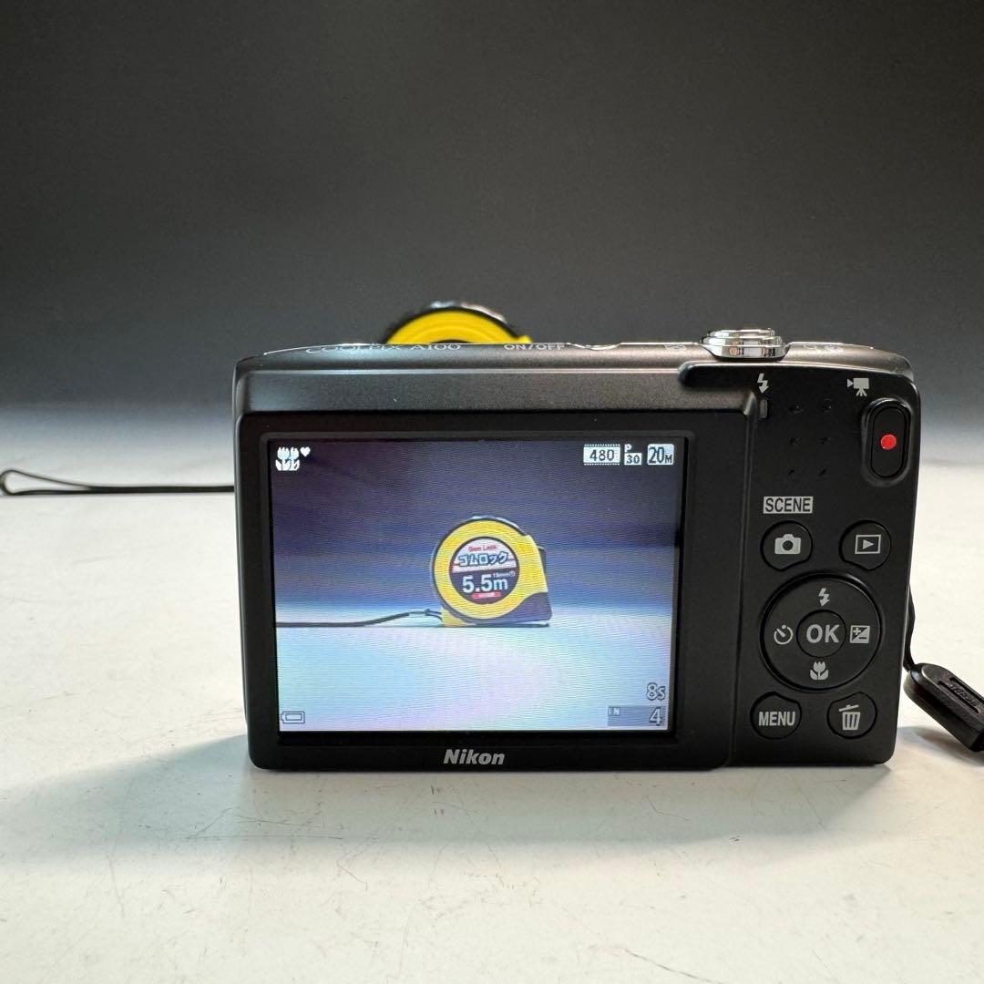 Nikon ニコン　デジタルカメラ COOLPIX　クールピクス A100 赤