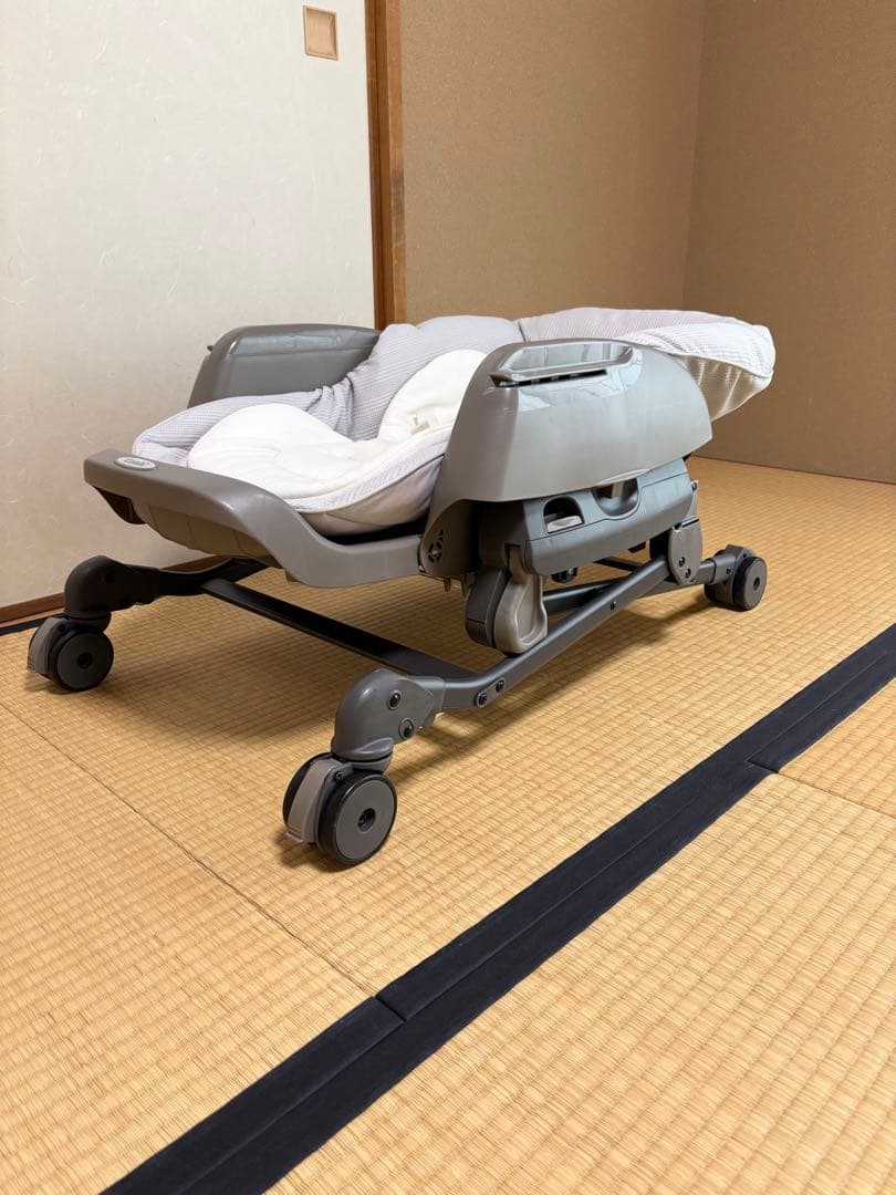 コンビ combi ネムリラ 手動　美品