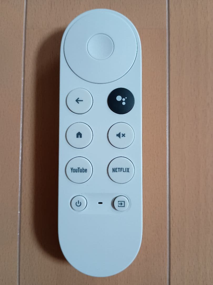 Chromecast with Google TV (HD) 本体とリモコン